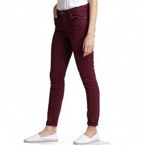 7 For All Mankind Jeans Burgundy Red Denim Skinny Stretch Logo Pants